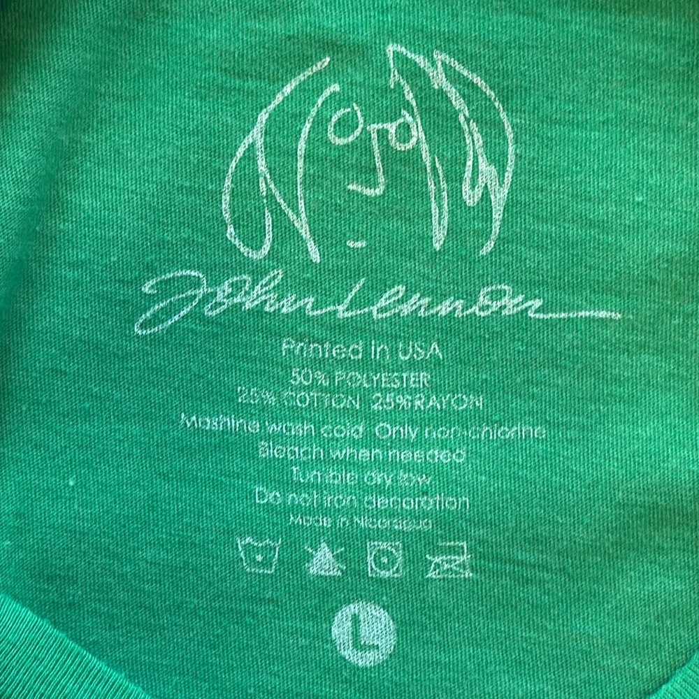 John Lennon T-Shirt - Picture 5 of 6